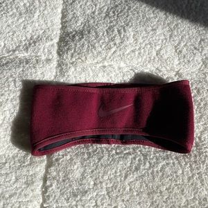 Nike maroon insulated headband